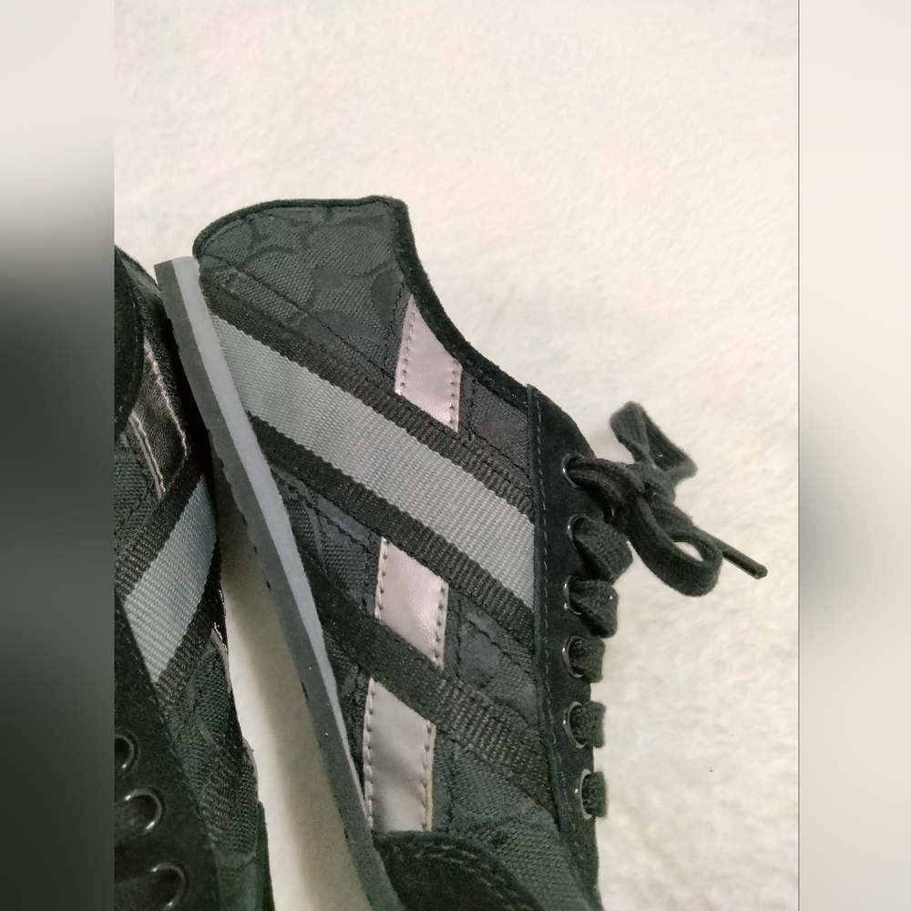 Coach Vintage, Y2K Shoes W6.5 - Picture 12 of 14